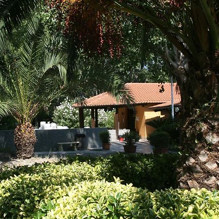 Marina Di Rossano Village Club Exterior photo