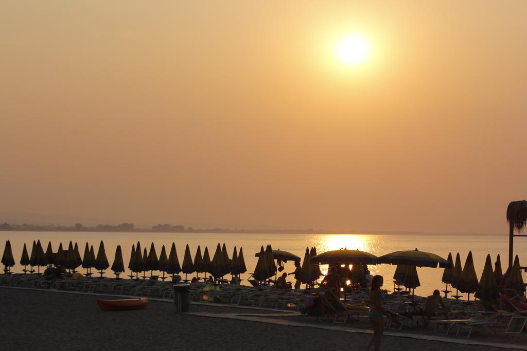 Marina Di Rossano Village Club Exterior photo